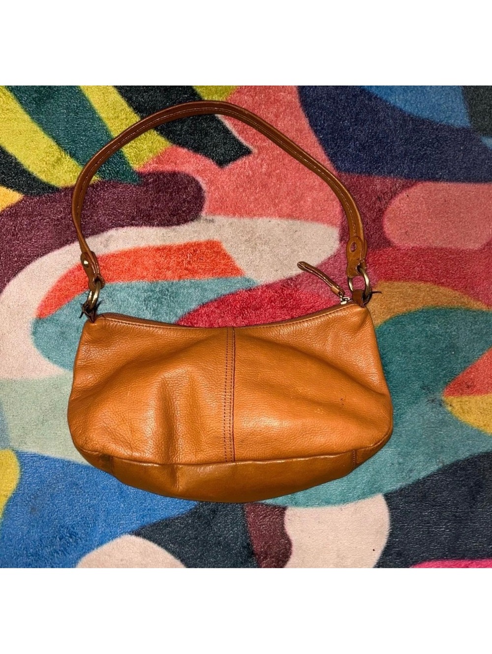 Women's Tan Leather Shoulder Bag with Zip Pocket